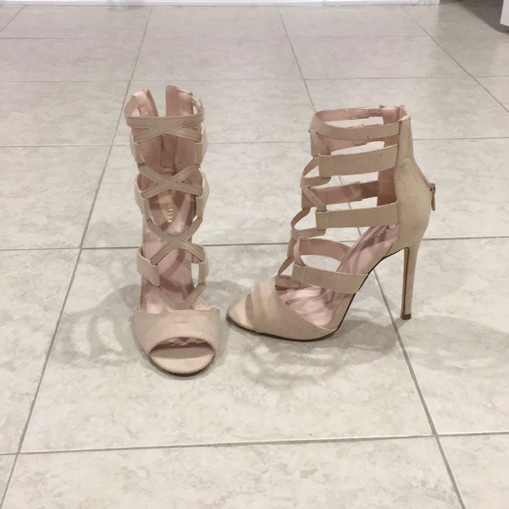 Nude Heels Size 5.5